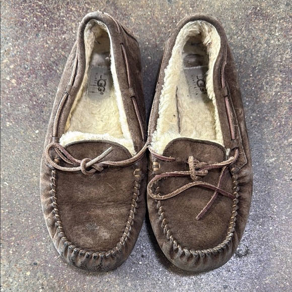 UGG Chestnut Suede Moccasin Slippers - Picture 1 of 4